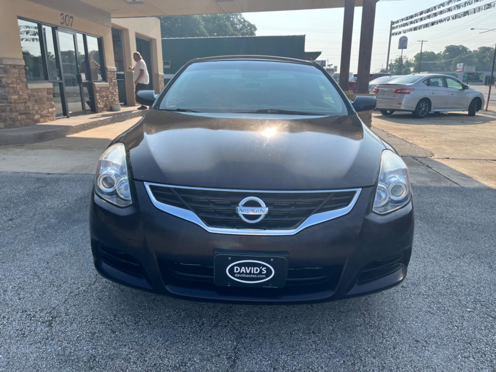 2010 BLACK Nissan Altima 2.5 S 6M/T Coupe (1N4AL2EP1AC) with an 2.5L L4 DOHC 16V engine, 6-Speed Manual transmission, located at 307 West Marshall Avenue, Longview, TX, 75601, (903) 753-3091, 32.500828, -94.742577 - Photo #0