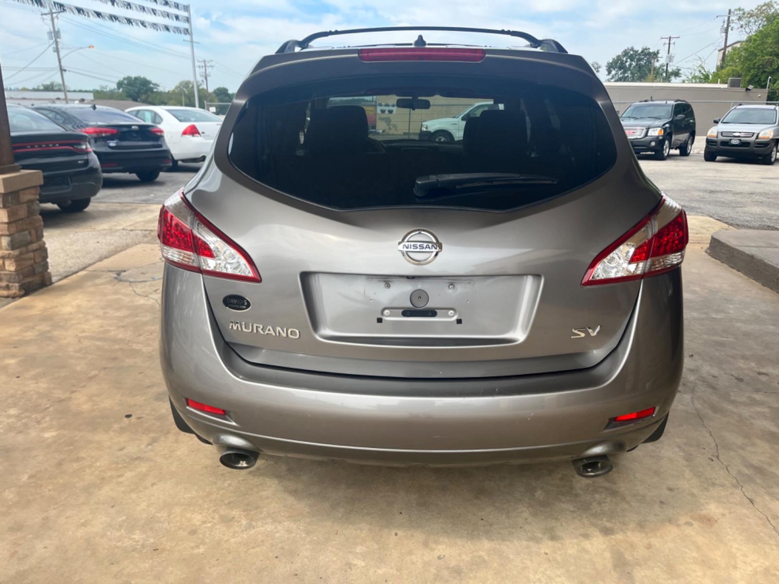 2012 GRAY Nissan Murano SV (JN8AZ1MU1CW) with an 3.5L V6 DOHC 24V engine, Continuously Variable Transmission transmission, located at 307 West Marshall Avenue, Longview, TX, 75601, (903) 753-3091, 32.500828, -94.742577 - Photo #3