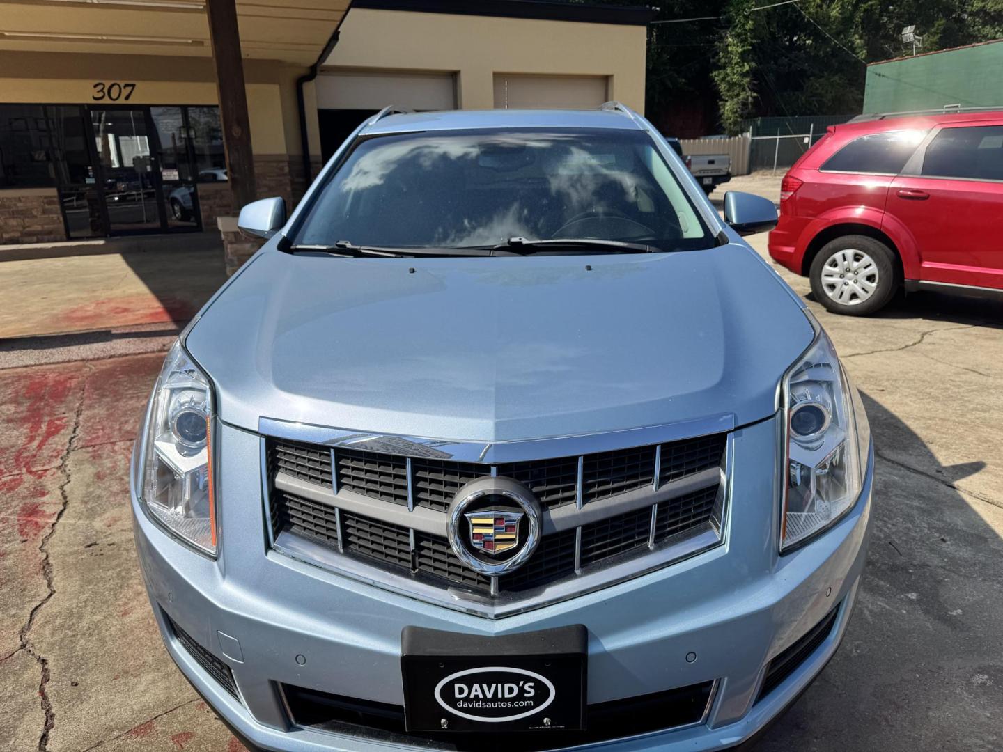 2011 BLUE Cadillac SRX Luxury Collection (3GYFNAEY3BS) with an 3.0L V6 DOHC 24V engine, 6-Speed Automatic transmission, located at 307 West Marshall Avenue, Longview, TX, 75601, (903) 753-3091, 32.500828, -94.742577 - Photo#0
