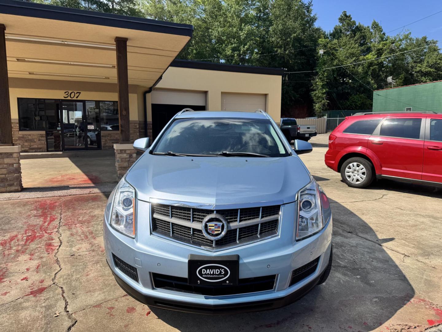 2011 BLUE Cadillac SRX Luxury Collection (3GYFNAEY3BS) with an 3.0L V6 DOHC 24V engine, 6-Speed Automatic transmission, located at 307 West Marshall Avenue, Longview, TX, 75601, (903) 753-3091, 32.500828, -94.742577 - Photo#3