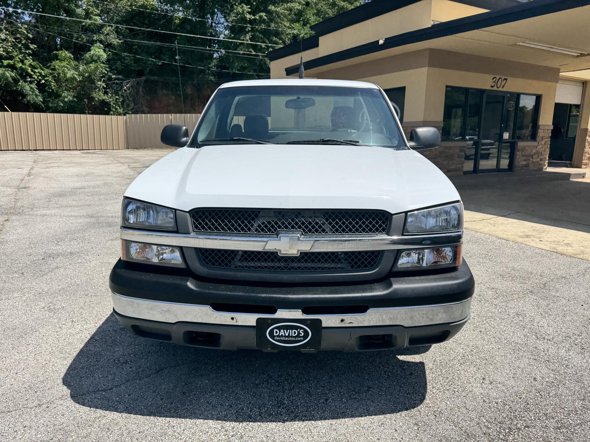 photo of 2005 Chevrolet Silverado 1500 Long Bed 2WD