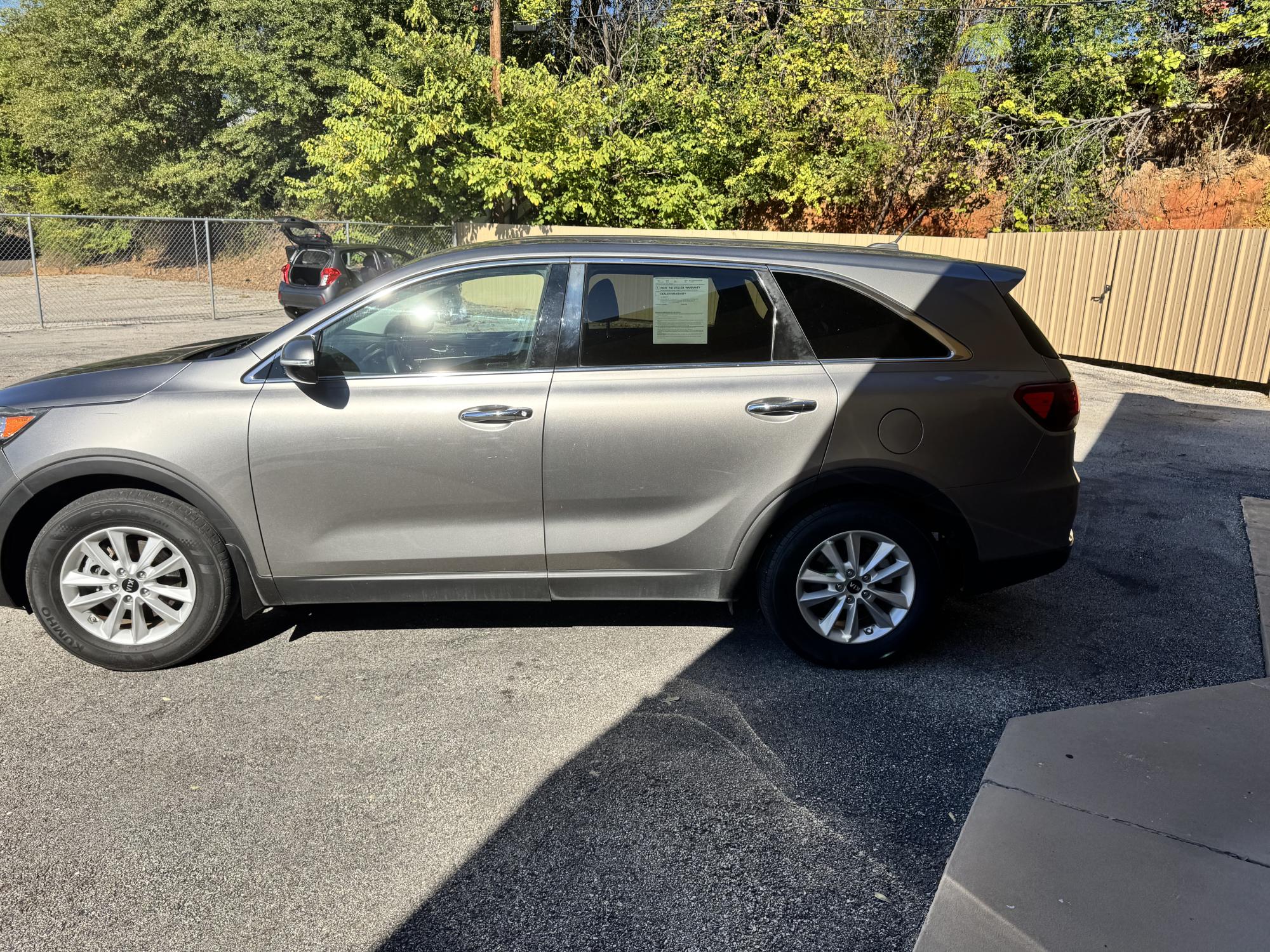photo of 2019 Kia Sorento LX V6 2WD