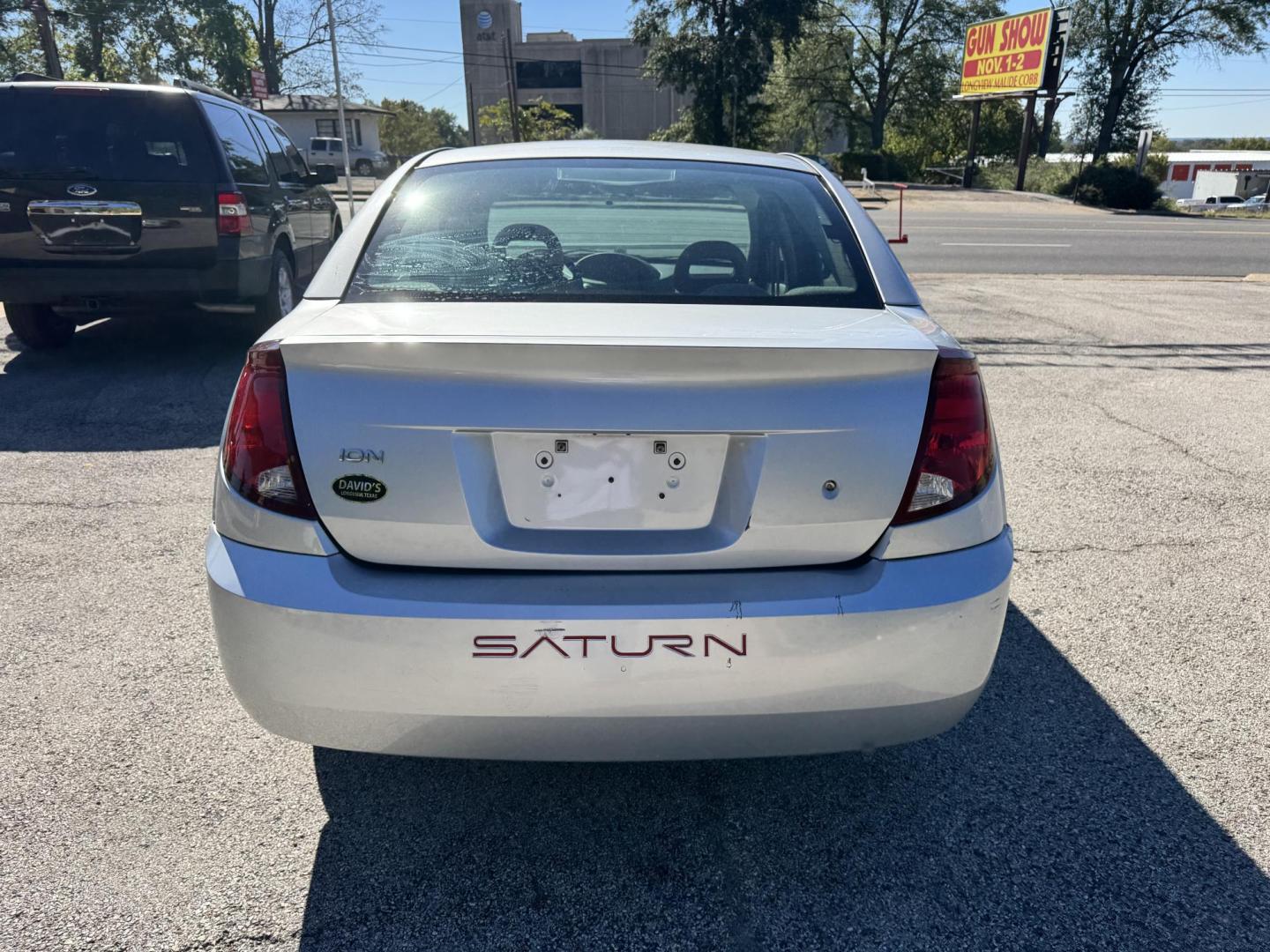 2005 SILVER Saturn ION Sedan 1 (1G8AG52F65Z) with an 2.2L L4 DOHC 16V engine, 4-Speed Automatic transmission, located at 307 West Marshall Avenue, Longview, TX, 75601, (903) 753-3091, 32.500828, -94.742577 - Photo#2