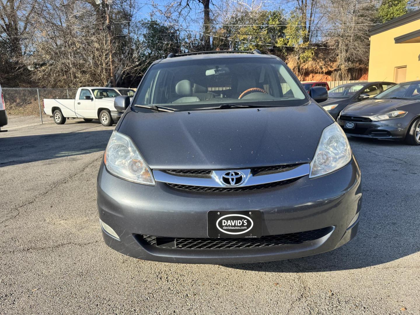 2009 Toyota Sienna XLE