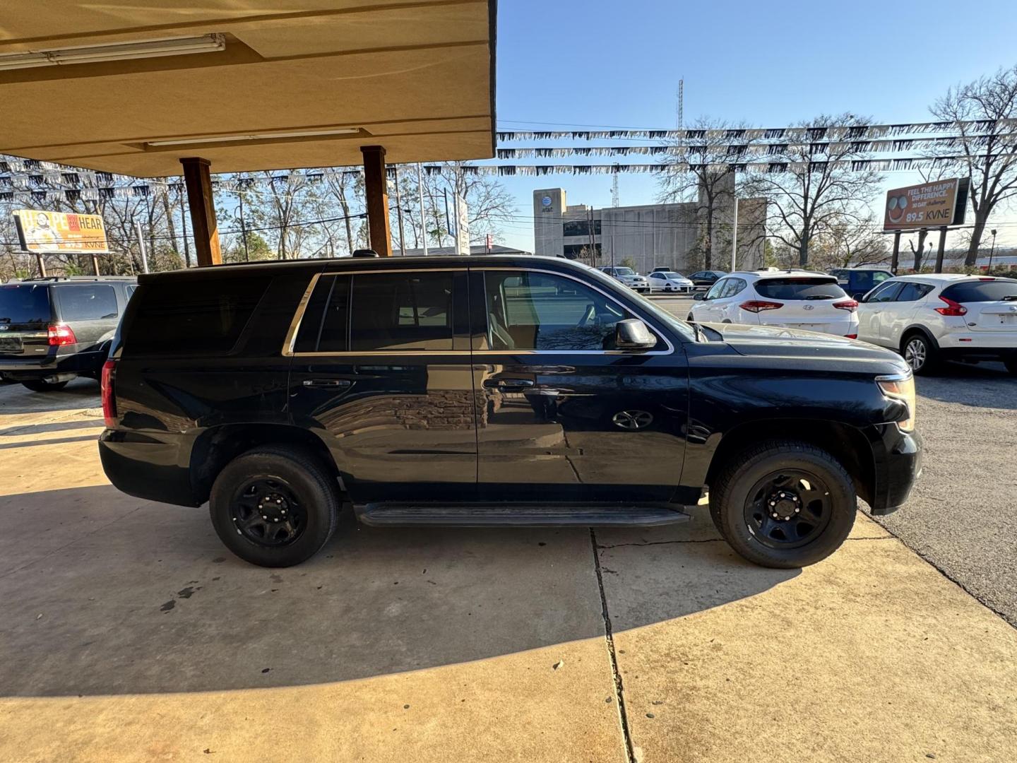 2017 BLACK Chevrolet Tahoe Police 2WD (1GNLCDEC0HR) with an 5.3L V8 OHV 16V engine, 6A transmission, located at 307 West Marshall Avenue, Longview, TX, 75601, (903) 753-3091, 32.500828, -94.742577 - Photo#2