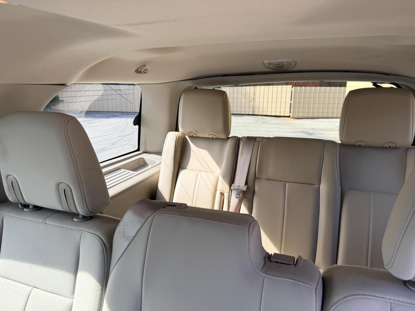 2014 GRAY Ford Expedition XL 2WD (1FMJU1F51EE) with an 5.4L V8 SOHC 16V FFV engine, 6-Speed Automatic transmission, located at 307 West Marshall Avenue, Longview, TX, 75601, (903) 753-3091, 32.500828, -94.742577 - Photo#6