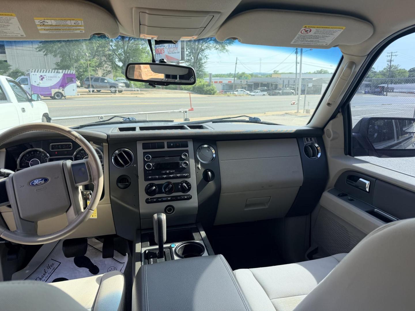 2014 GRAY Ford Expedition XL 2WD (1FMJU1F51EE) with an 5.4L V8 SOHC 16V FFV engine, 6-Speed Automatic transmission, located at 307 West Marshall Avenue, Longview, TX, 75601, (903) 753-3091, 32.500828, -94.742577 - Photo#5